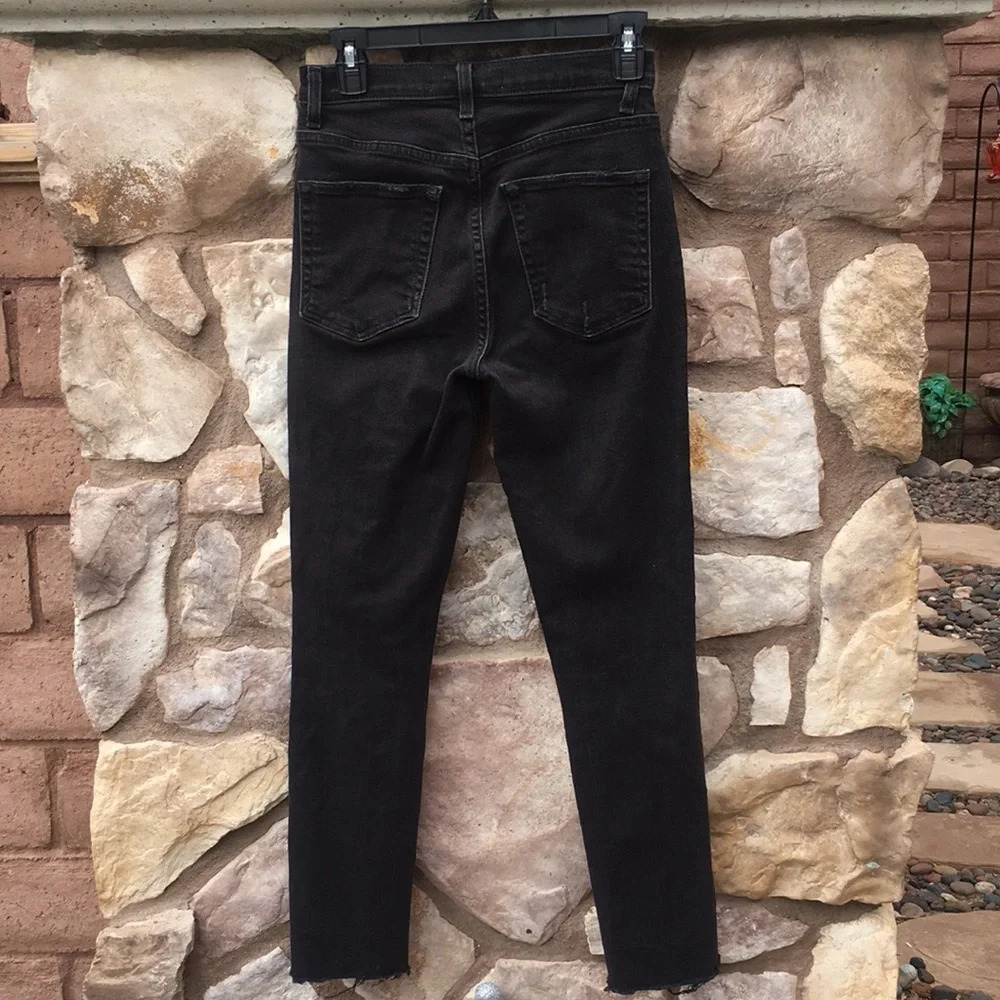 Reformation High and Slim Jeans Straight Leg Frayed Black Size 26